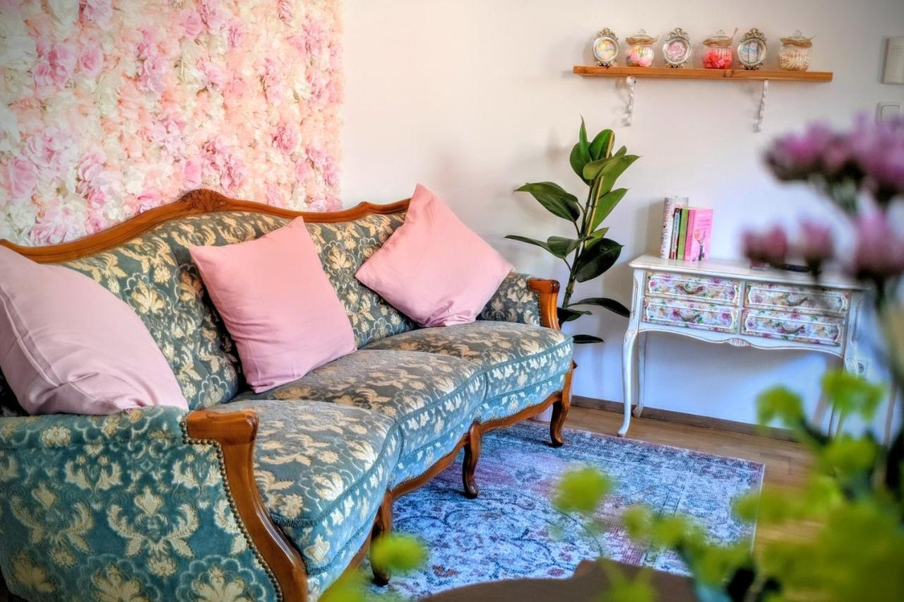 Queen Apartment Ильцен Экстерьер фото