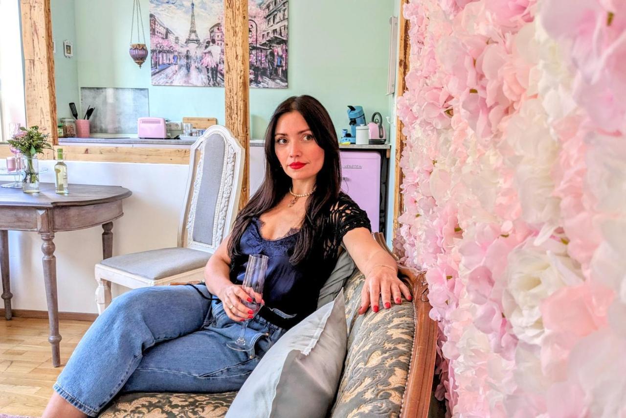 Queen Apartment Ильцен Экстерьер фото